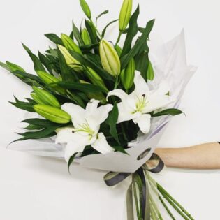 Oriental Lily Bunch